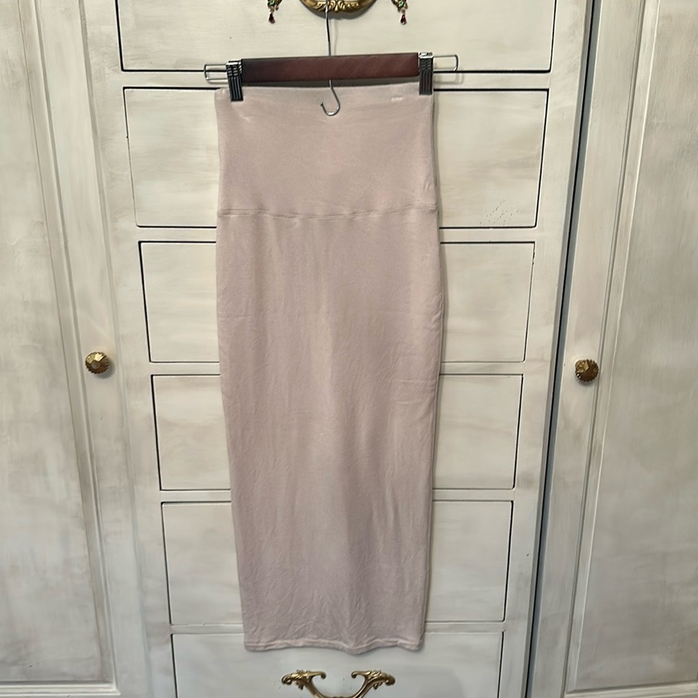 Bleusalt tube skirt and long sleeve crew